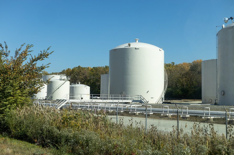 Different types of industrial storage tanks